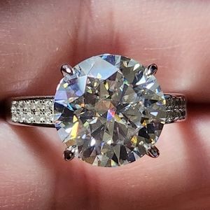New GRA Certified 5ct Moissanite Ring Size 5.5